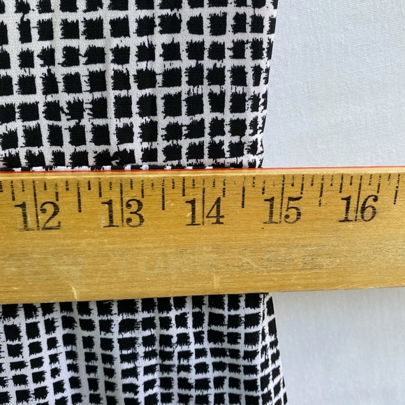 H Halston Printed Jet Set Jersey Cap Sleeve Dress - Picture 9 of 9